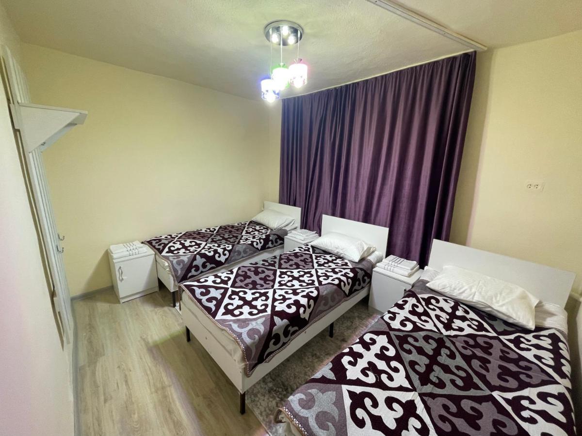 By River 246 Hotel Каракол Екстериор снимка